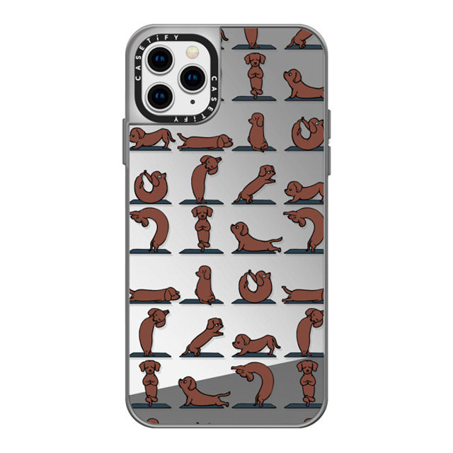 Huebucket x CASETiFY iPhone 11 Pro Max Case シルバー (シルバーバンパー) ミラーケース Dachshund Yoga Huebucket x CASETiFY iPhone 11 Pro Max Case シルバー (シルバーバンパー) ミラーケース Dachshund Yoga